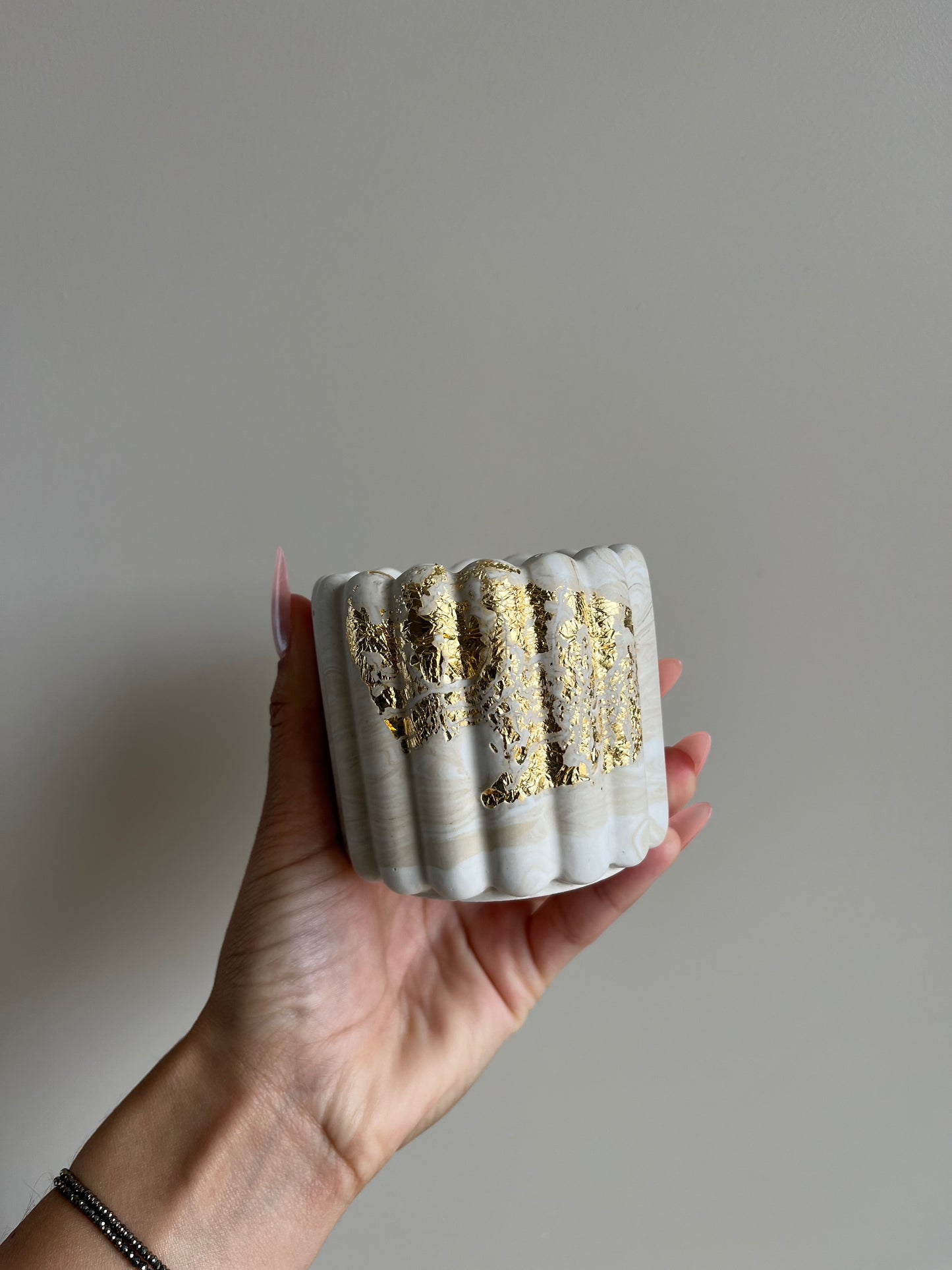 Bougie végétale parfumée - Ambre gris - Moka marbre édition