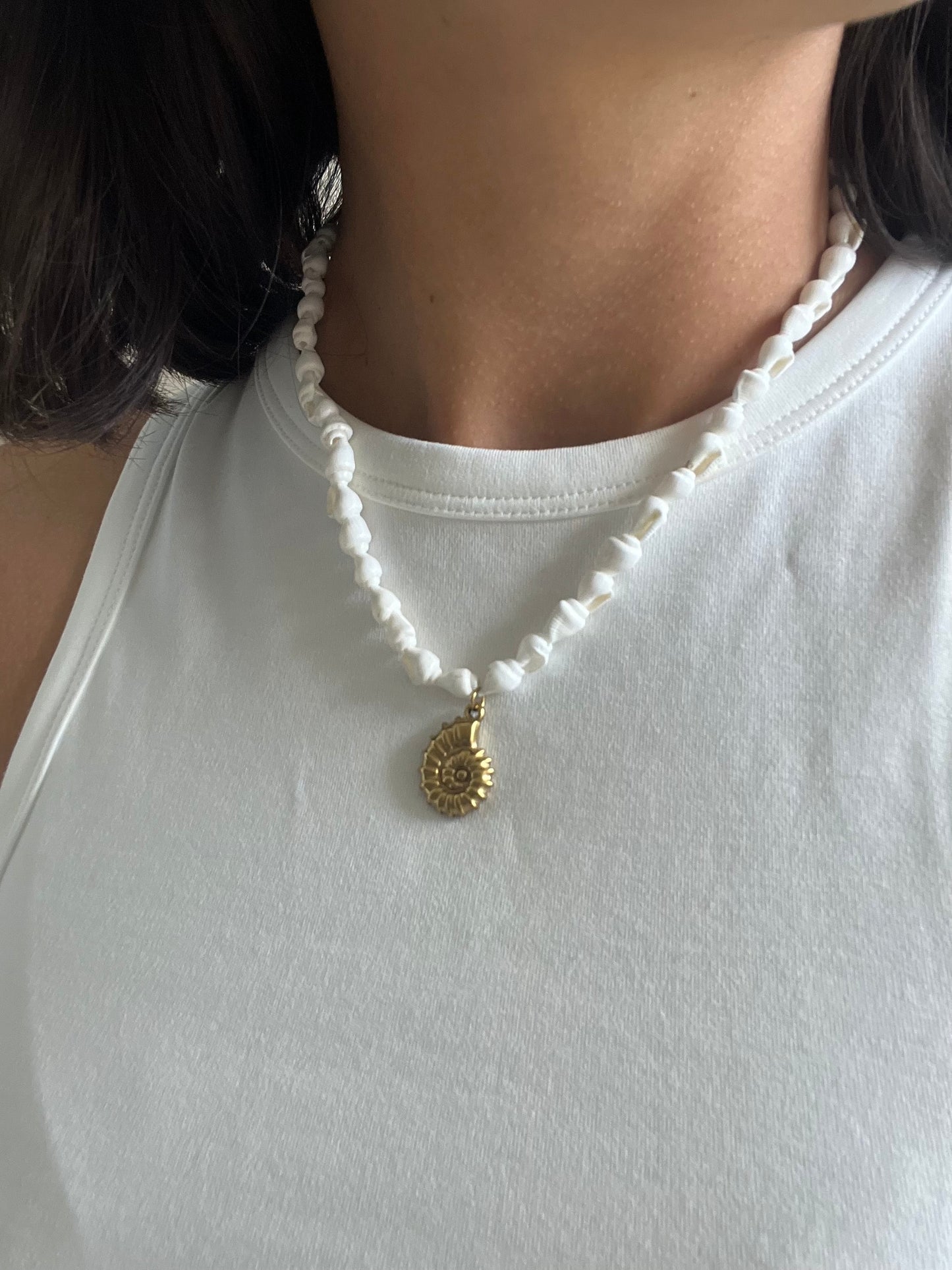 Collier Sirena - coquillages et pendentif - PRÉ COMMANDE