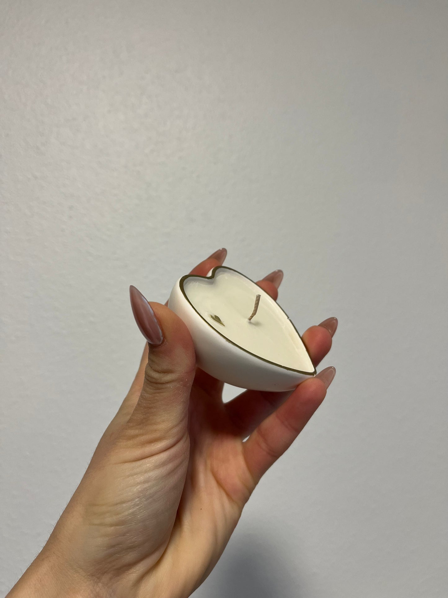 Bougie végétale coeur - Born To Shine ❤️