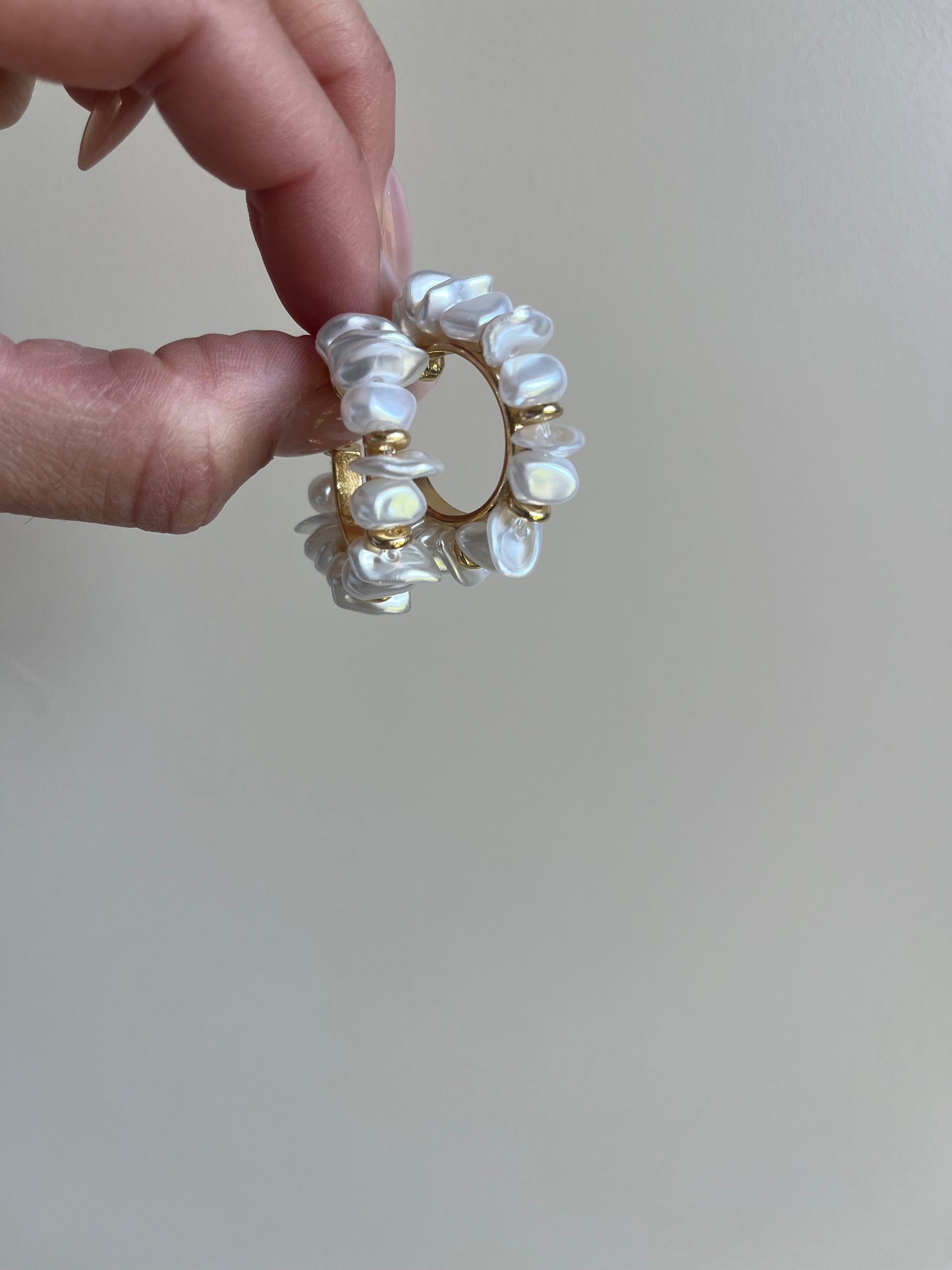 Boucles d'oreilles - Perlita- Acier et perle blanche