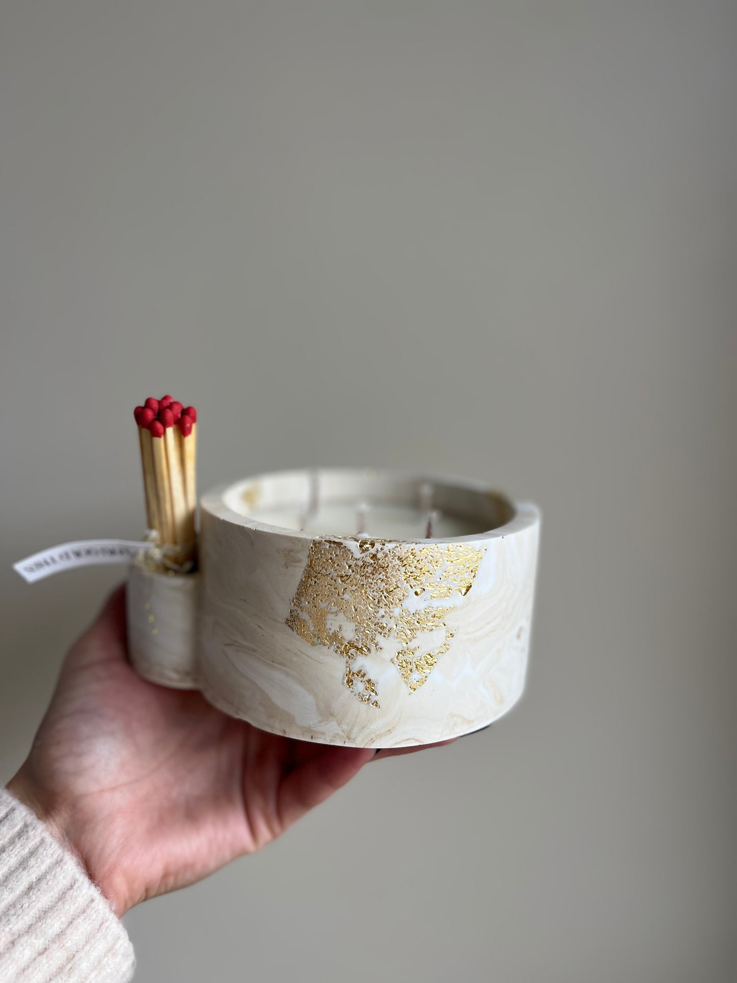 Maxi bougie végétale Cachemire et Soie – Moka feuilles d’or – 65h – You Gold This