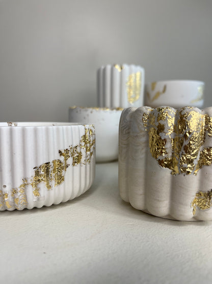 Bougie végétale parfumée - Ambre gris - Moka marbre - feuille d'or - 35h