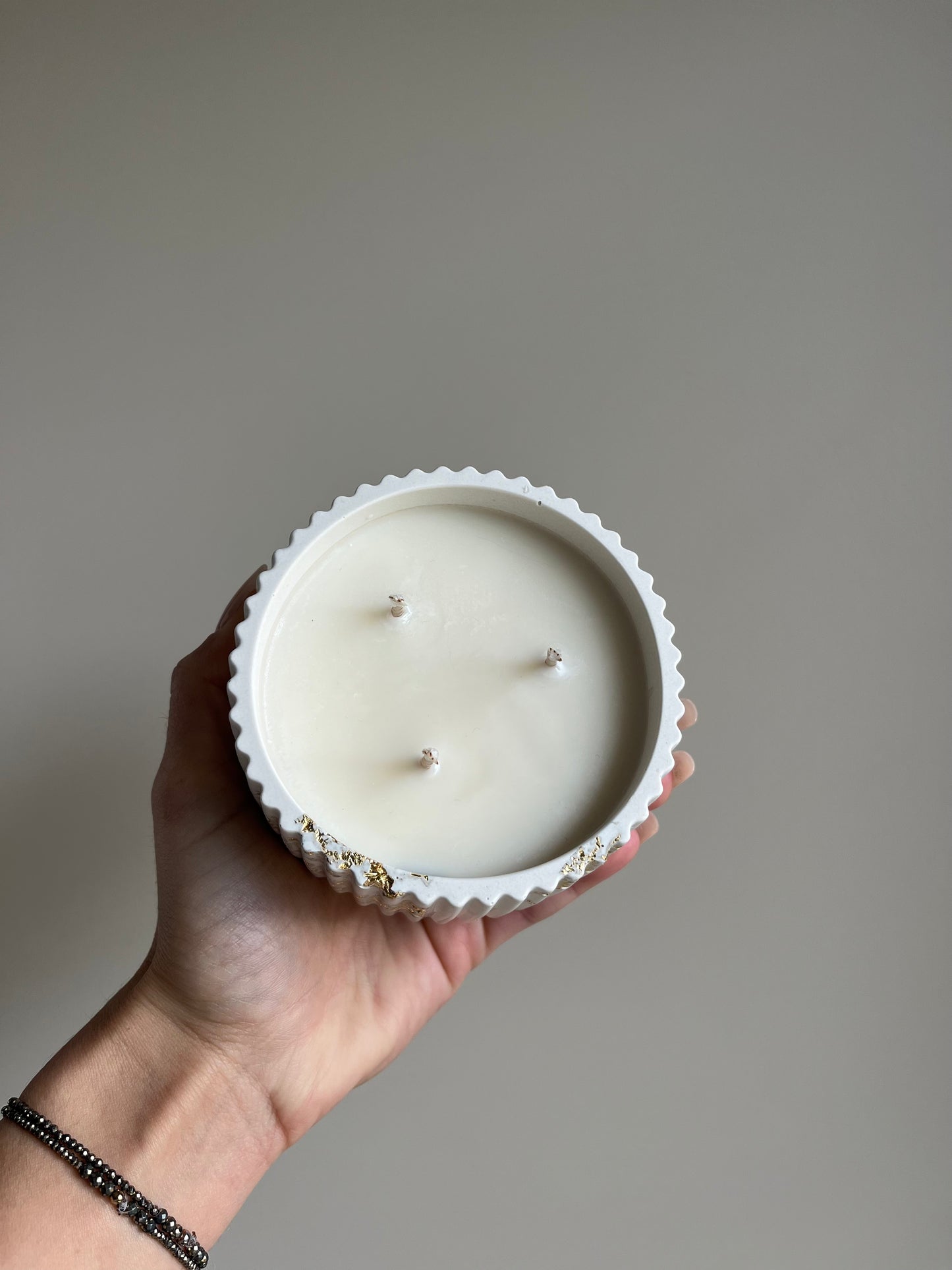 Bougie végétale Agrume et Sauge – Feuilles d’or – 40h – You Gold This