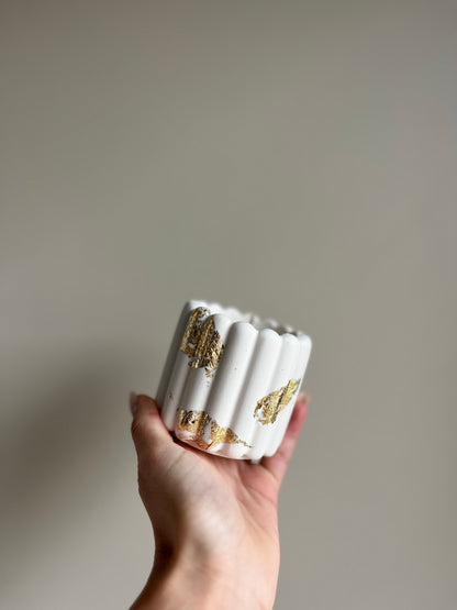 Bougie végétale parfumée - Ambre gris - Feuille d'or - 35h