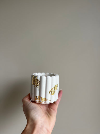 Bougie végétale parfumée - Ambre gris - Feuille d'or - 35h