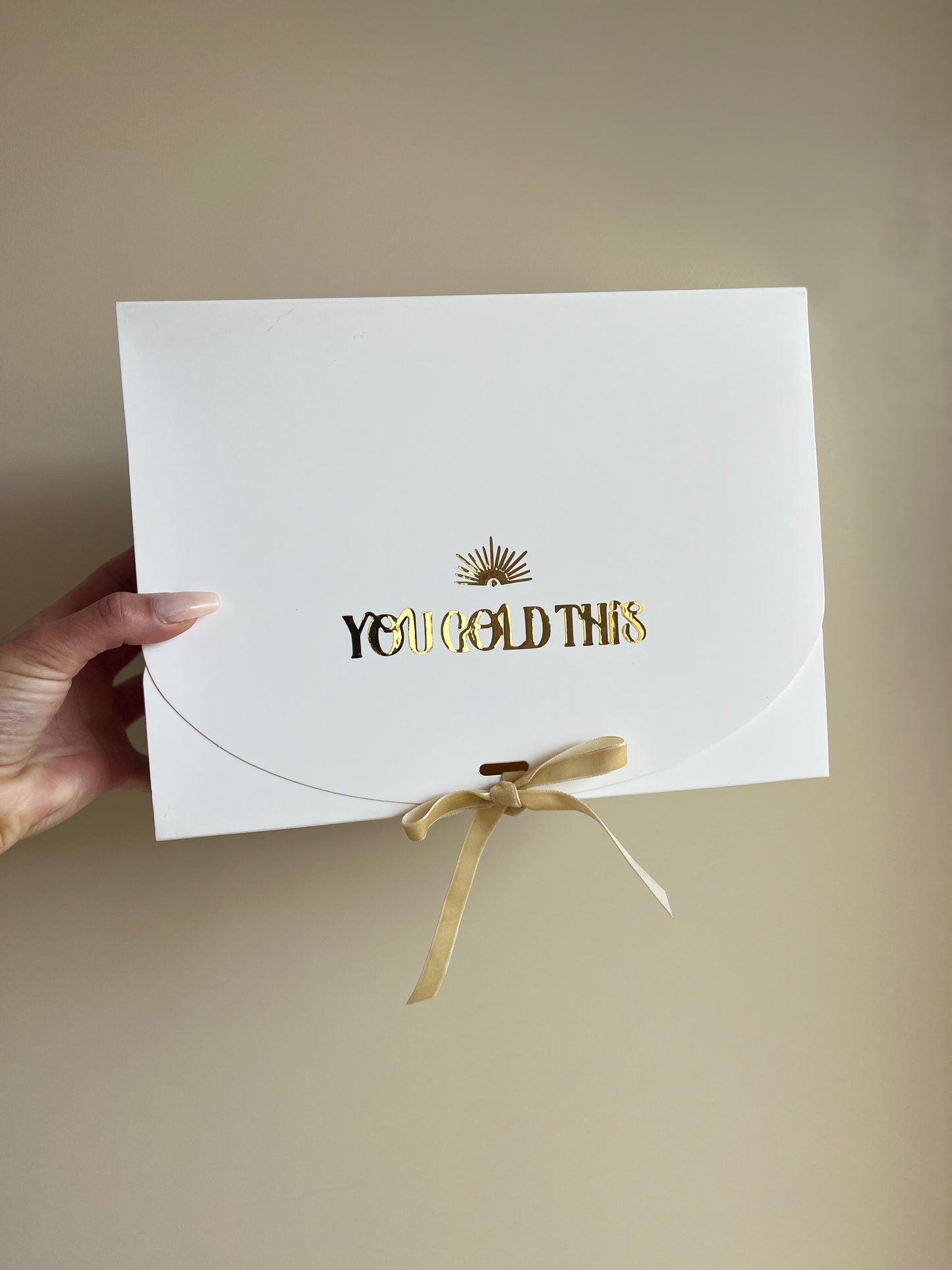 Grande boîte cadeau  – ruban velours –  You Gold This doré