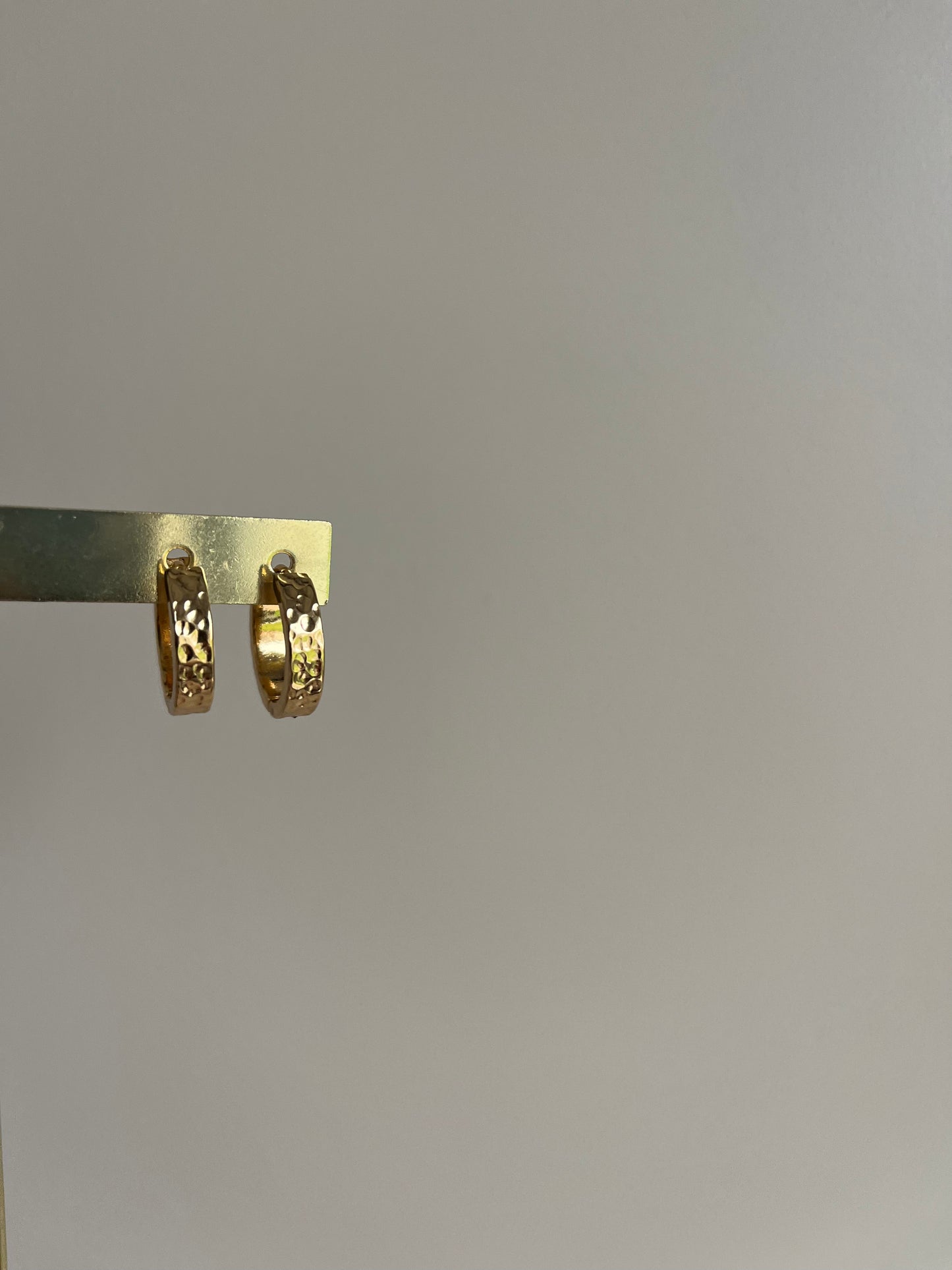 Boucles d’oreilles Anneaux martelés – Doré – Bijoux  – You Gold This