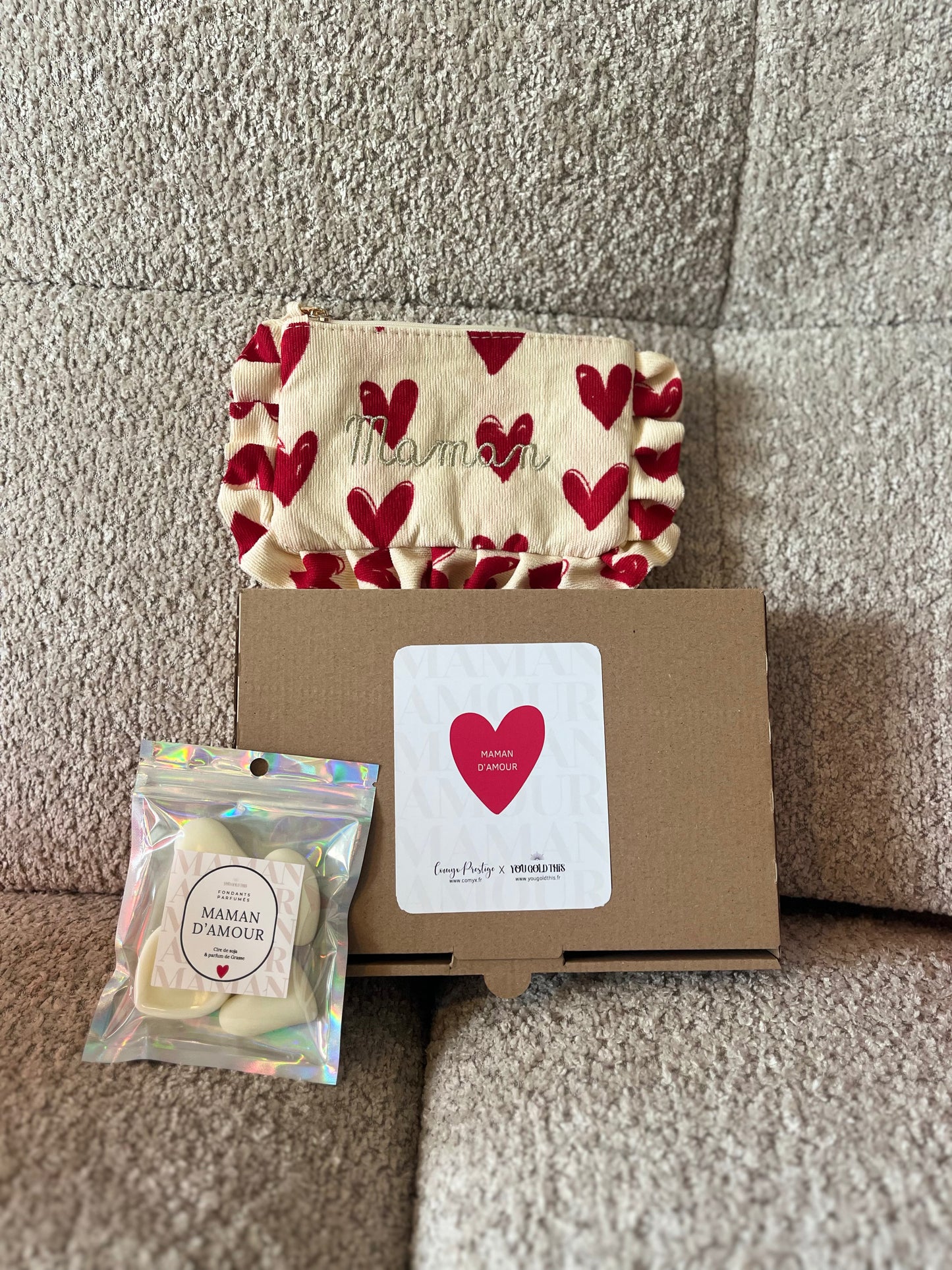 Coffret Fête des Mères Maman d’Amour – Fondants parfumés & pochette brodée – Cadeau maman original