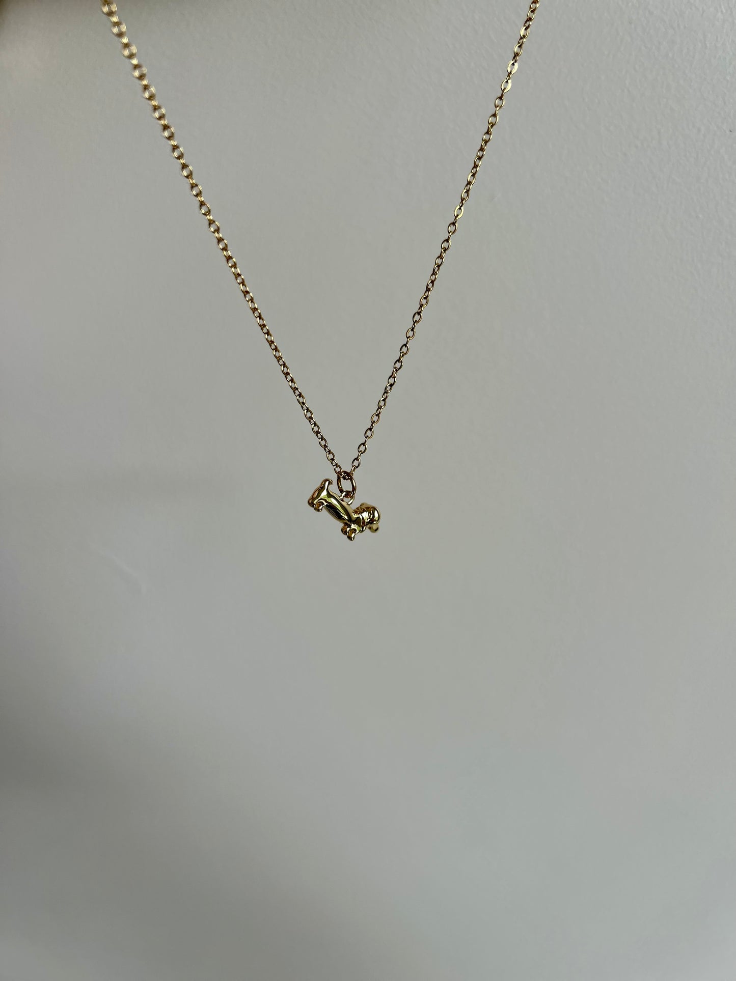 Collier pendentif teckel – Doré – Bijoux – You Gold This