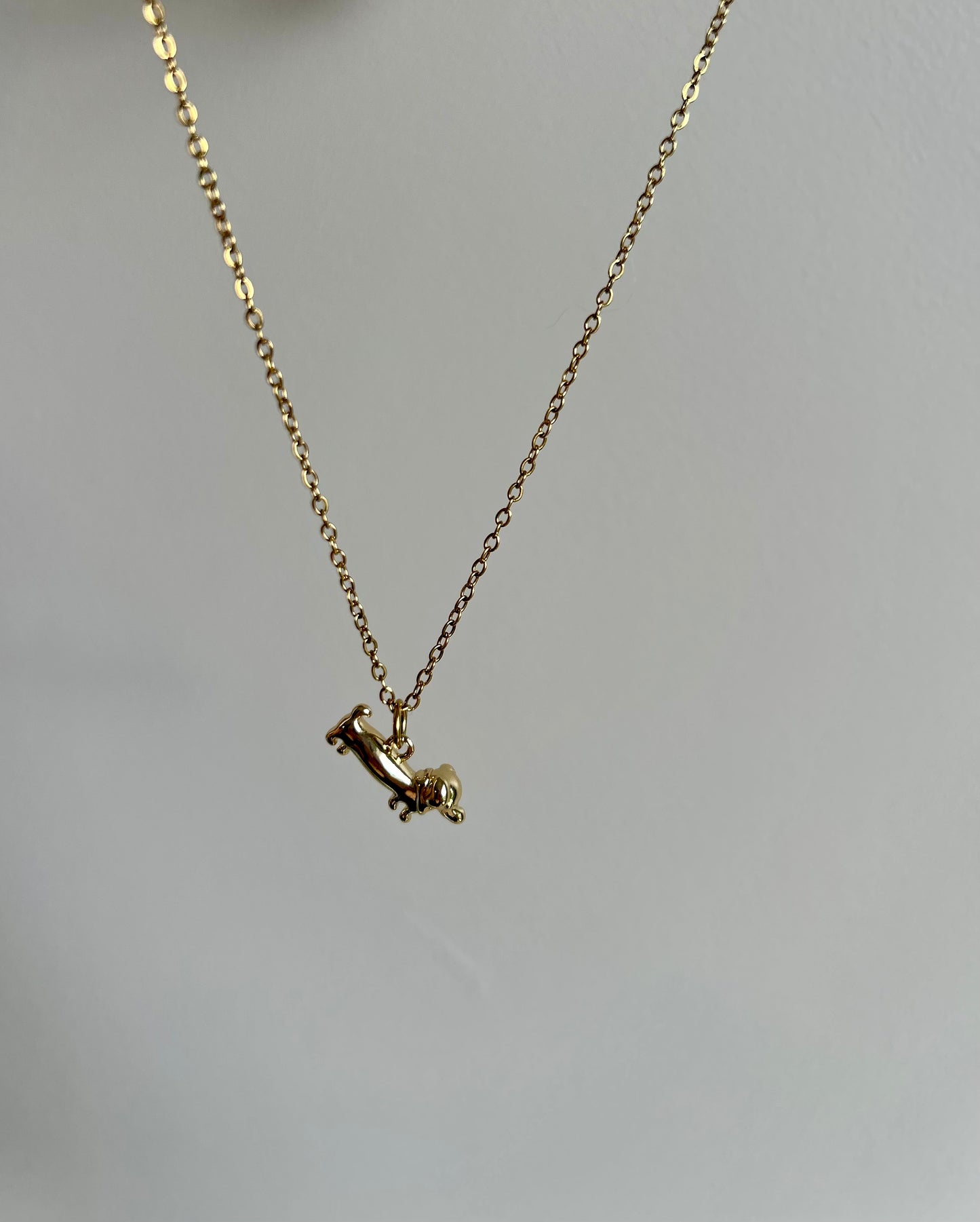 Collier pendentif teckel – Doré – Bijoux – You Gold This