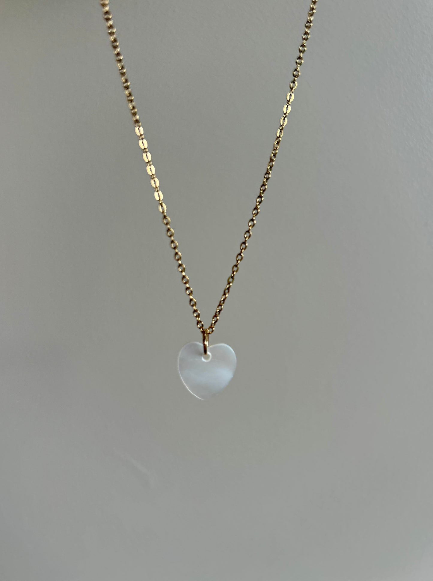 Collier pendentif cœur nacré – Doré – Bijoux fantaisie – You Gold This