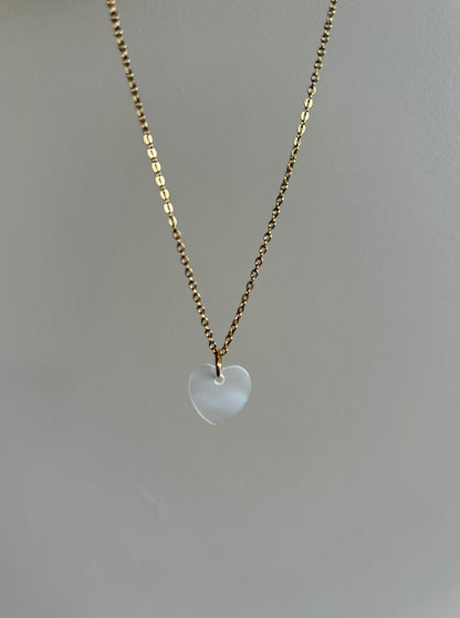 Collier pendentif cœur nacré – Doré – Bijoux fantaisie – You Gold This