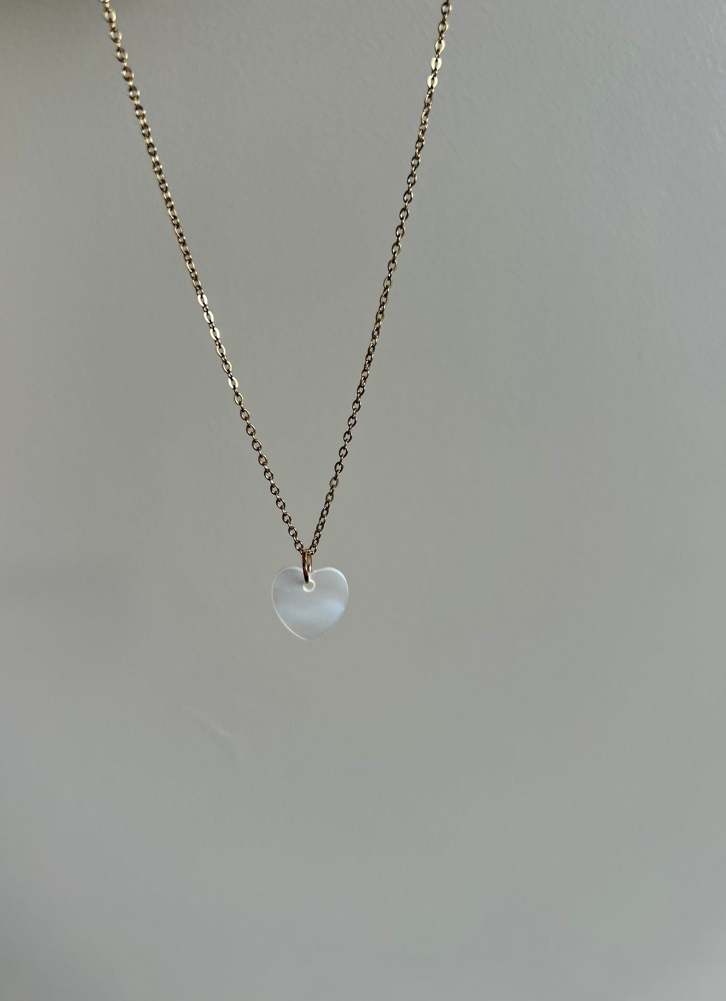 Collier pendentif cœur nacré – Doré – Bijoux fantaisie – You Gold This