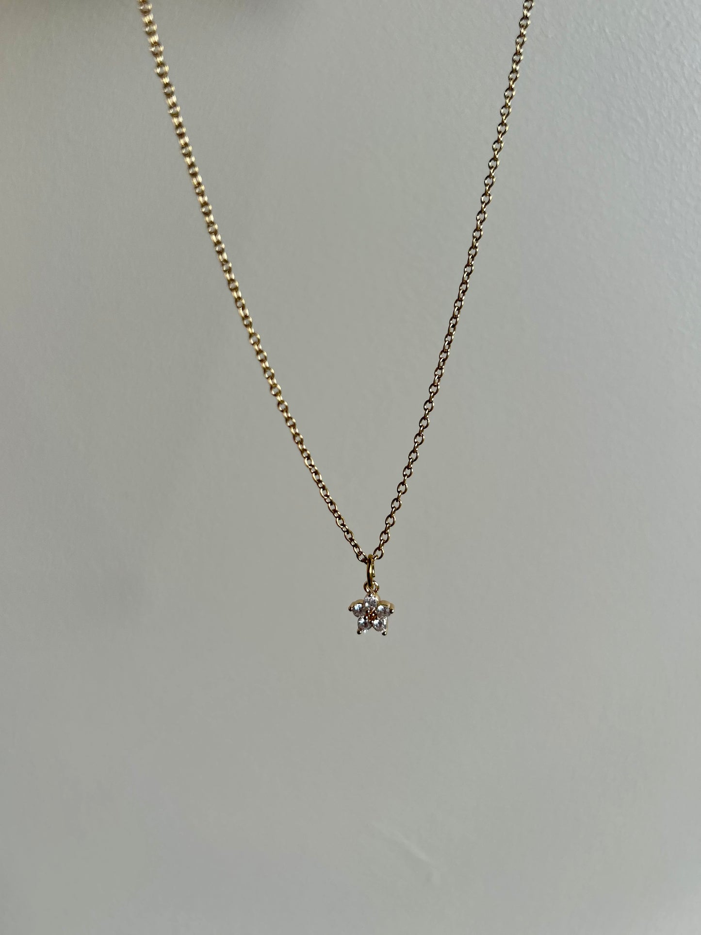 Collier pendentif étoile brillante – Doré – Bijoux – You Gold This