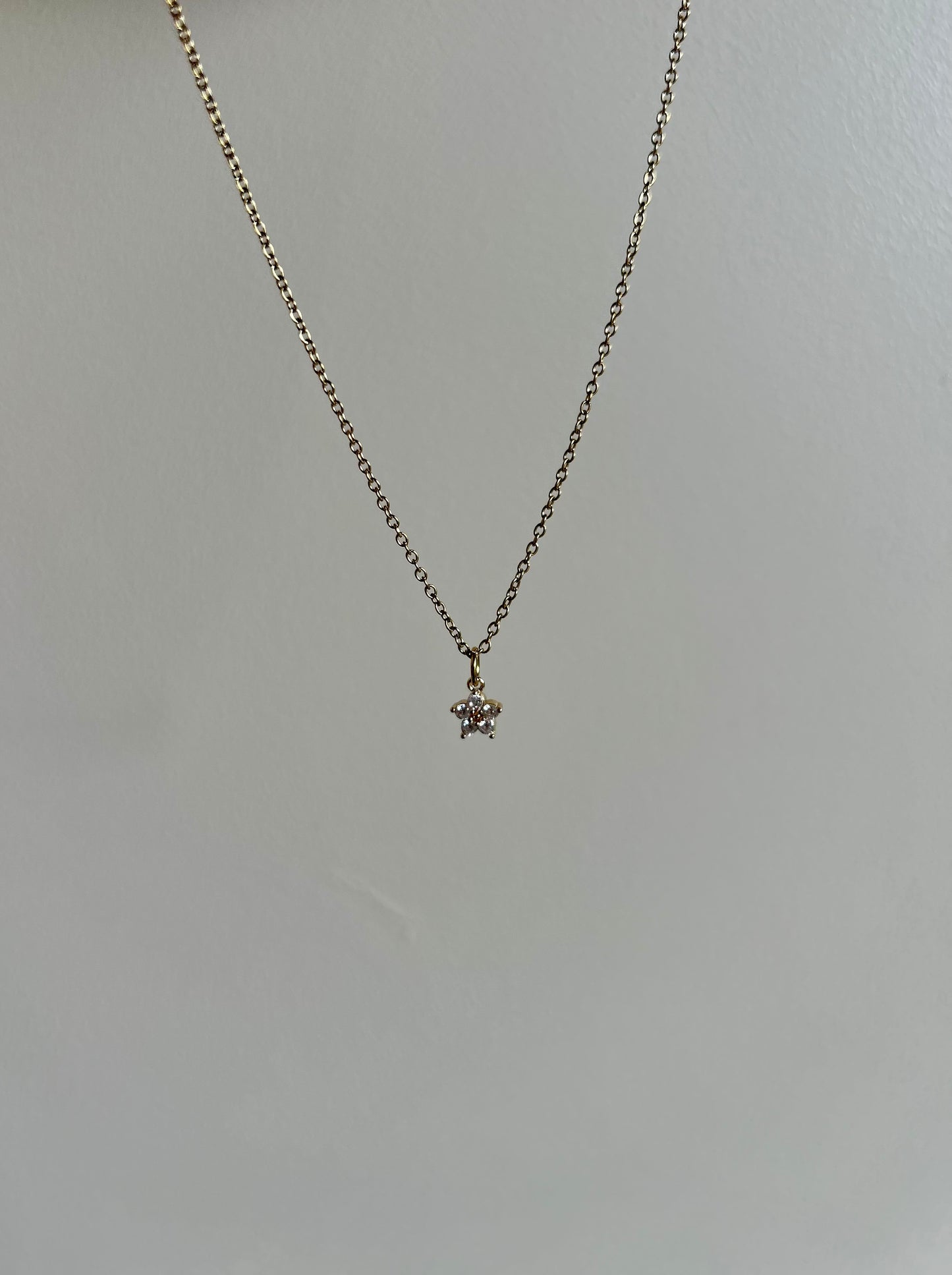 Collier pendentif étoile brillante – Doré – Bijoux – You Gold This