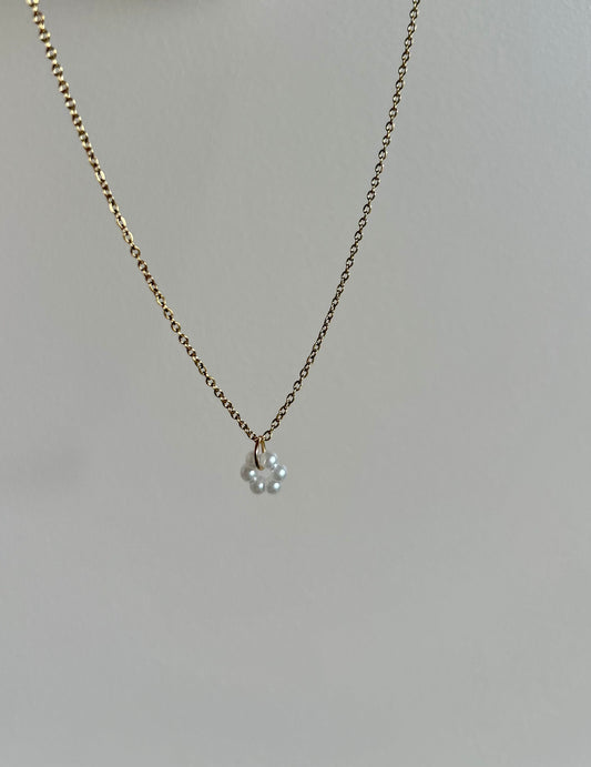 Collier pendentif fleur blanche – Doré – Bijoux – You Gold This
