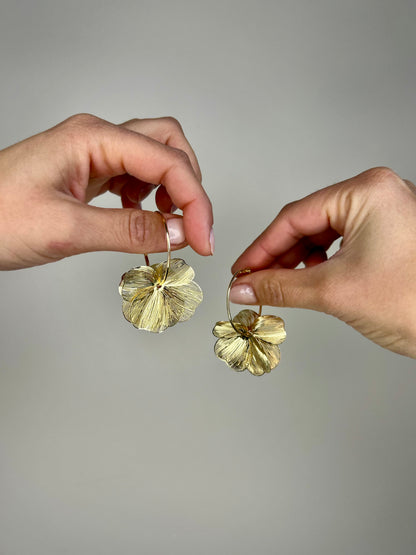 Boucles d'oreilles créoles fleurs – Doré – Bijoux – You Gold This