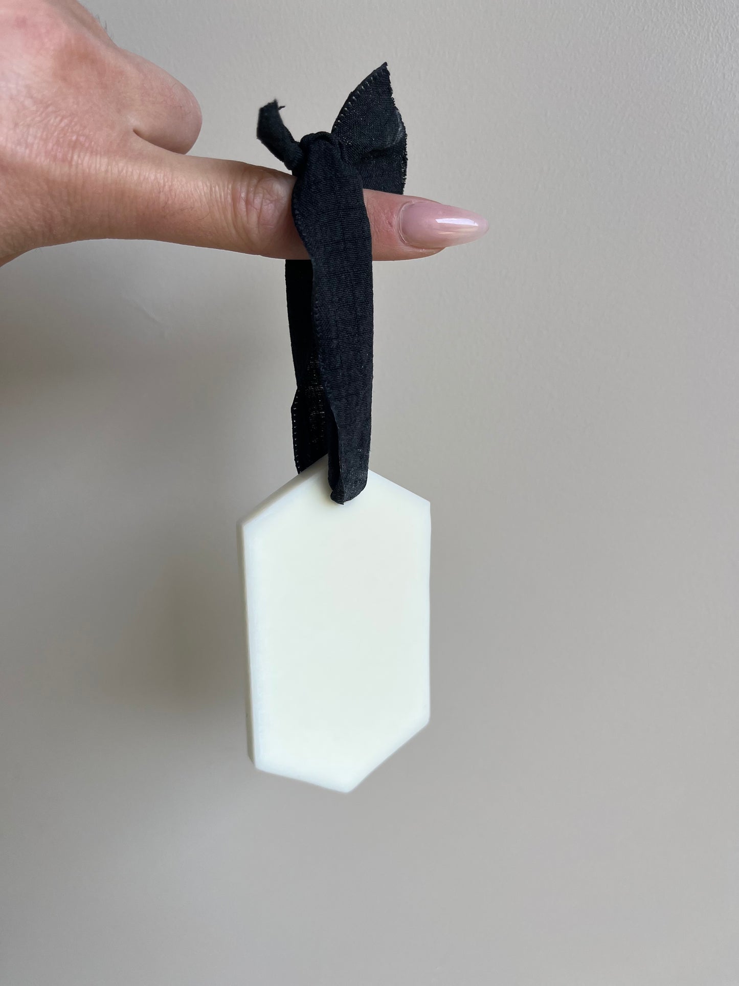 Suspension parfumée - Cachemire et soie