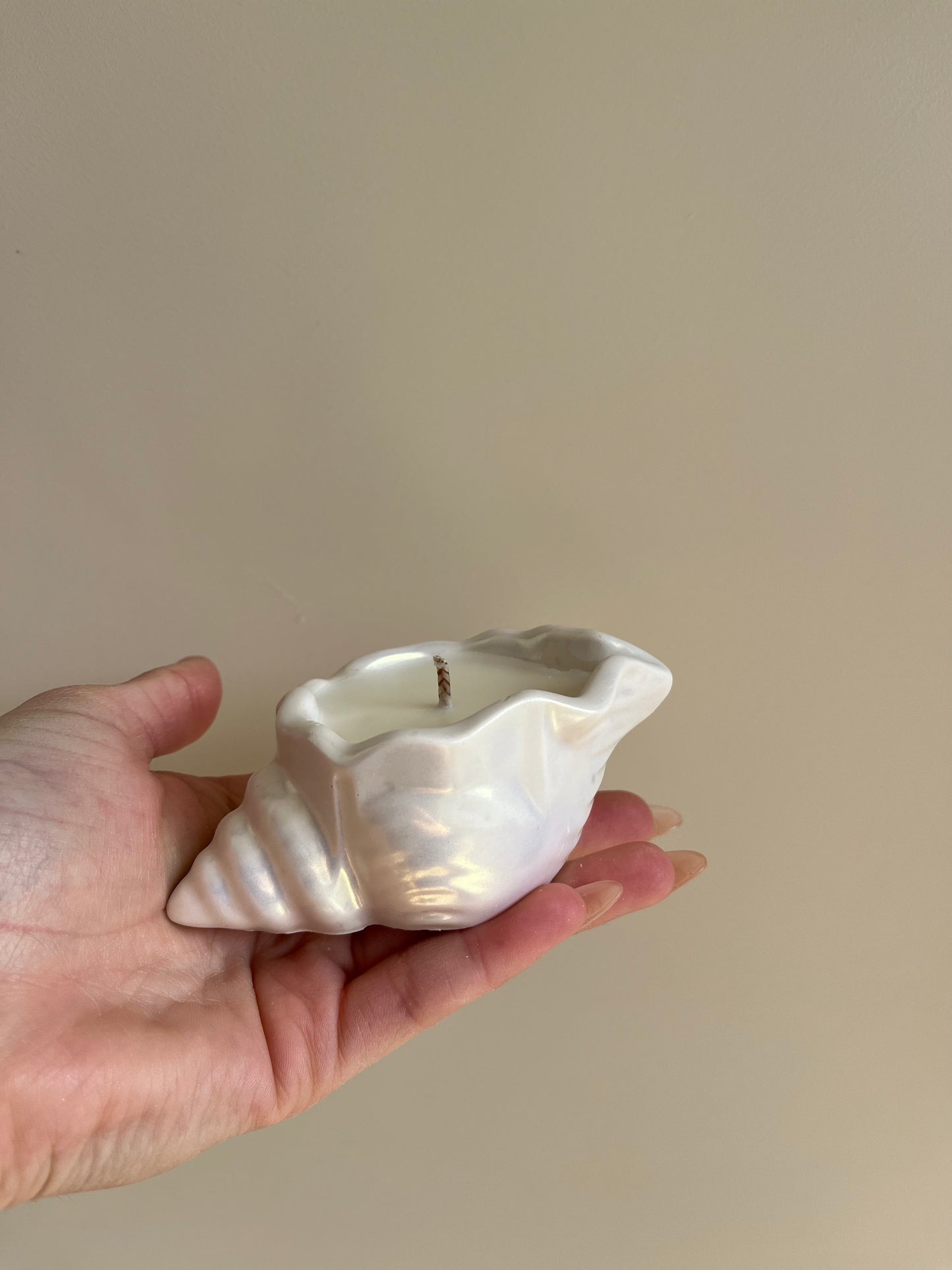 Bougie coquillage 🐚 Monoï-vanillé - Modèle 2